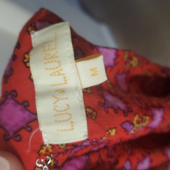 Lucy & Laurel M vibrant red floral and paisley bohemian racer back flowy top - Picture 8 of 10